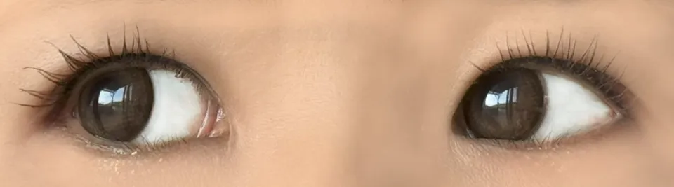 BABY MOTECON 베이비링브라운 착용 이미지