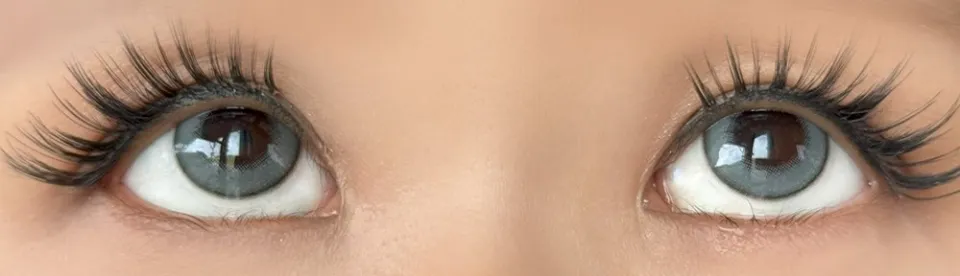 팝필라시럽원데이 쿠로고마시럽 착용 이미지