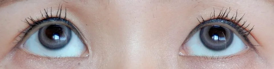 Flurry 플러리원데이 1day 워터라이트올리브 렌즈착용 이미지