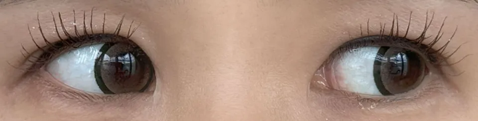 Honey Kiss 원데이 14.5mm 츄룽베이지 착용 이미지