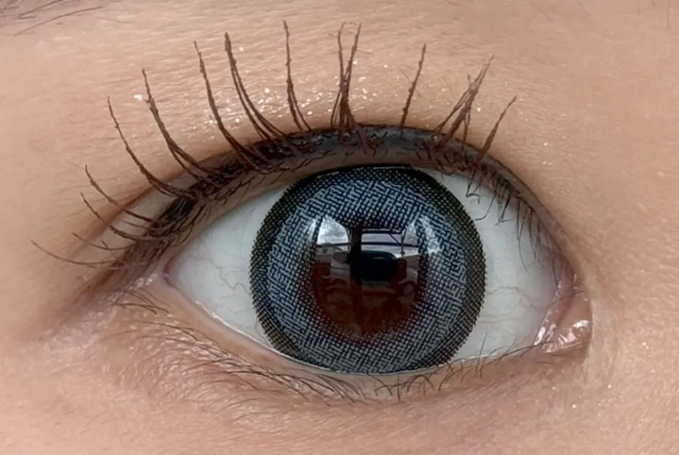 Honey Kiss 14.5mm 츄룽블루 착용 이미지