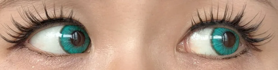 REFFiNE LiGHT 레피네라이트 1Day 유러피안아쿠아 렌즈착용 이미지