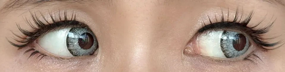 Teamo 티아모 원데이 고발색타입 14.2mm 시엘블루 렌즈착용 이미지